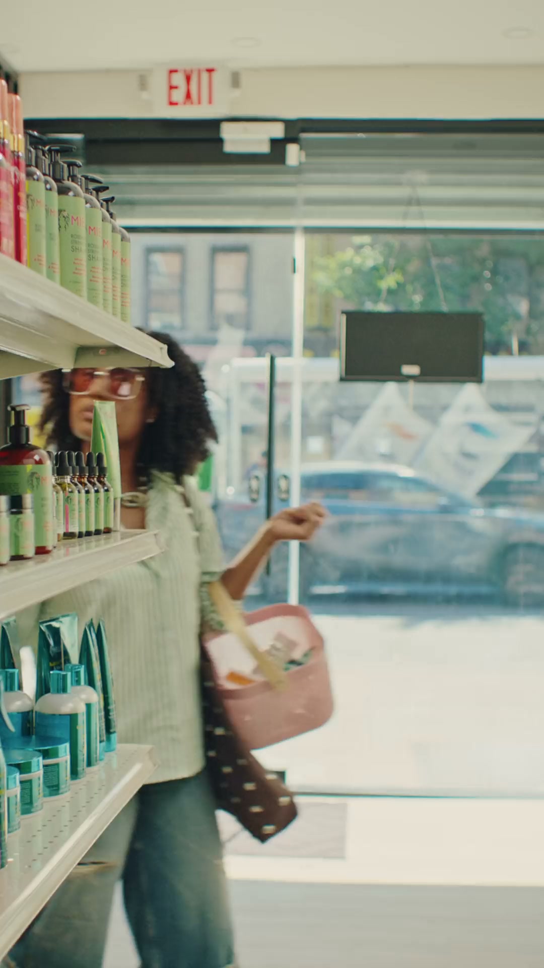 Mielle Organics ad creative (Video)