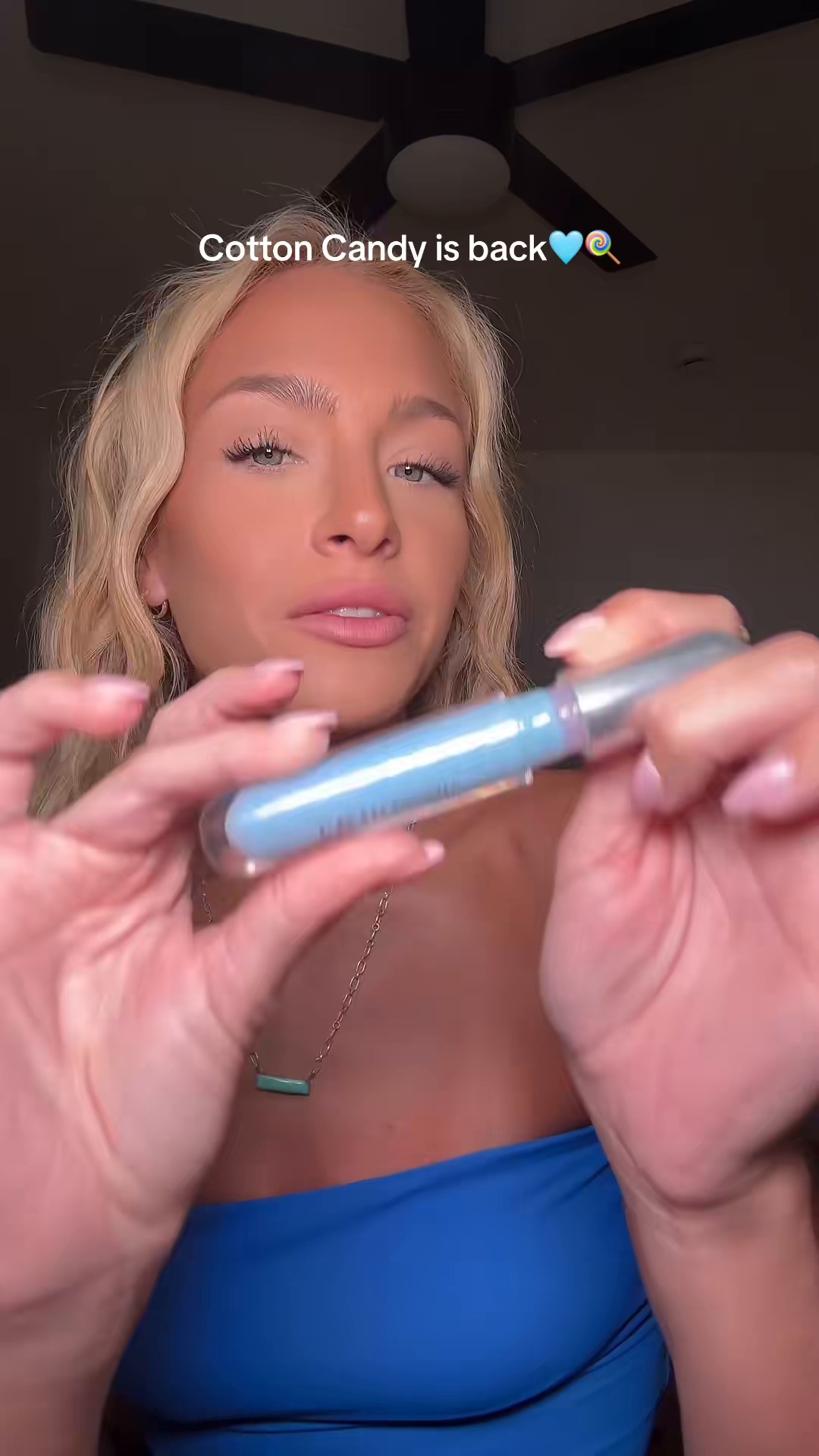 r.e.m. beauty ad creative (Video)
